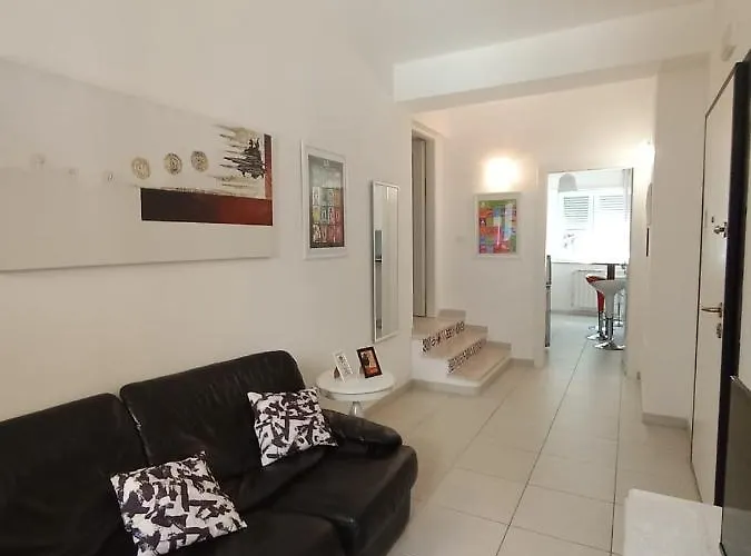 Appartement Maison G LʼAquila